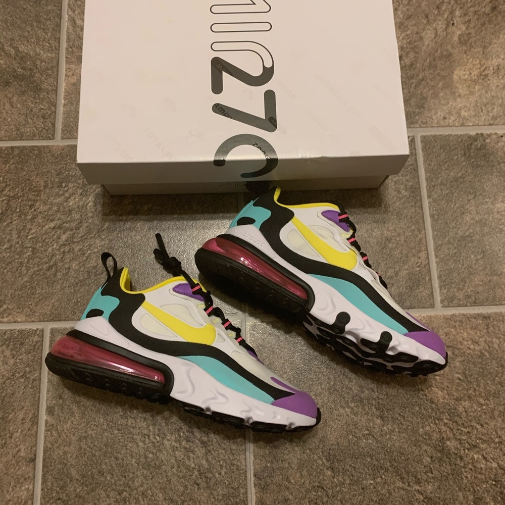Nike Air Max 270 React Bright Violet White Violet - Picture 2 of 8